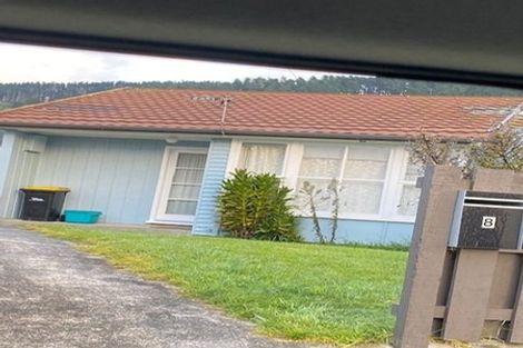 Photo of property in 8 Turkington Street, Tawa, Wellington, 5028