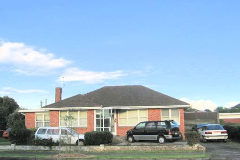 Photo of property in 39 Birdwood Avenue, Papatoetoe, Auckland, 2025
