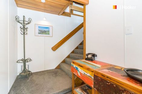 Photo of property in 4 Barling Street, Macandrew Bay, Dunedin, 9014