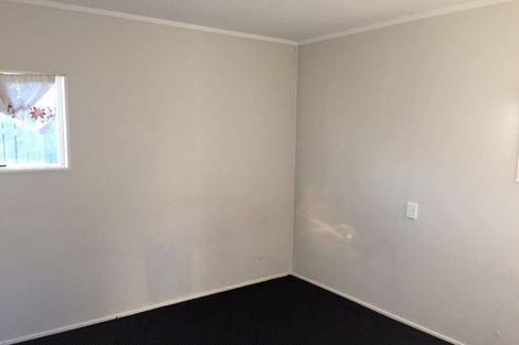 Photo of property in 84 Maplesden Drive, Clendon Park, Auckland, 2103