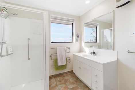 Photo of property in 6 Exeter Street, Waimate, 7924