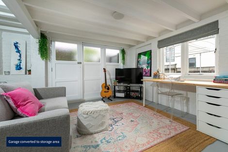 Photo of property in 47 Forrest Hill Road, Milford, Auckland, 0620