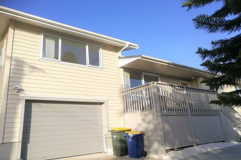 Photo of property in 16 Trinidad Road, Sunnynook, Auckland, 0620
