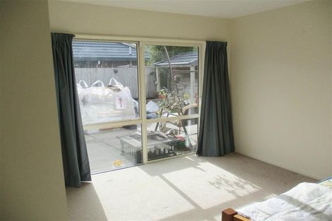 Photo of property in 27 Broadhaven Avenue, Parklands, Christchurch, 8083