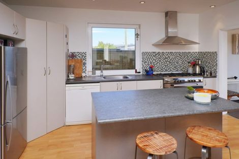 Photo of property in 319 Estuary Road, South New Brighton, Christchurch, 8062