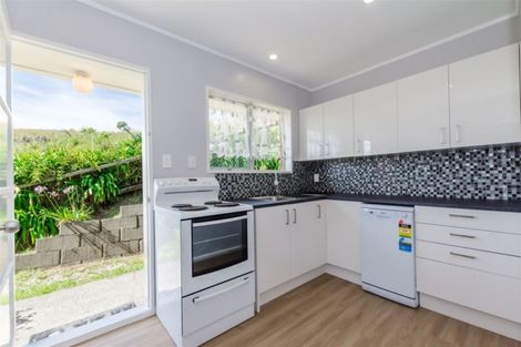 Photo of property in 71b Raumati Road, Raumati Beach, Paraparaumu, 5032