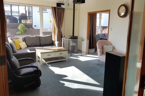 Photo of property in 10 Swansea Street, Hokowhitu, Palmerston North, 4410