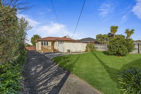 Photo of property in 20 Rosier Road, Glen Eden, Auckland, 0602