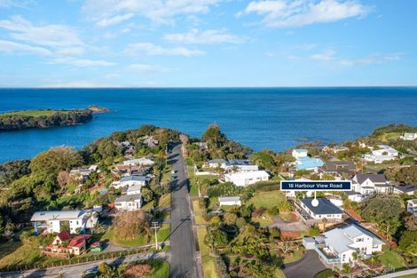 Photo of property in 18 Harbour View Road, Leigh, 0985