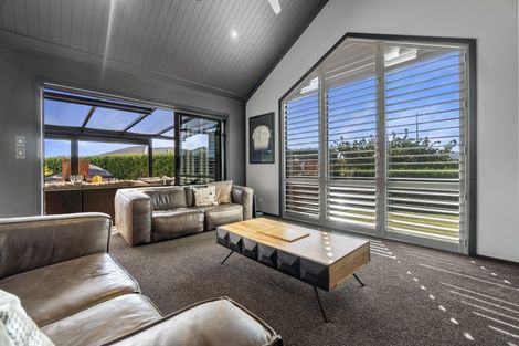 Photo of property in 71 Alan Livingston Drive, Cambridge, 3434