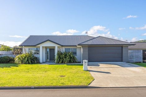 Photo of property in 4 Gallipoli Place, Paraparaumu, 5032