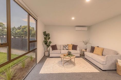 Photo of property in 12 Bromley Road, Bromley, Christchurch, 8062