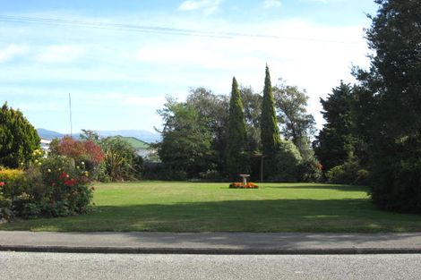 Photo of property in 10 Eaton Street, Waimate, 7924