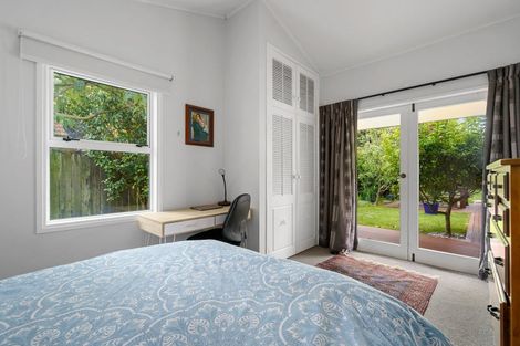 Photo of property in 6 Donald Lane, Cambridge, 3434