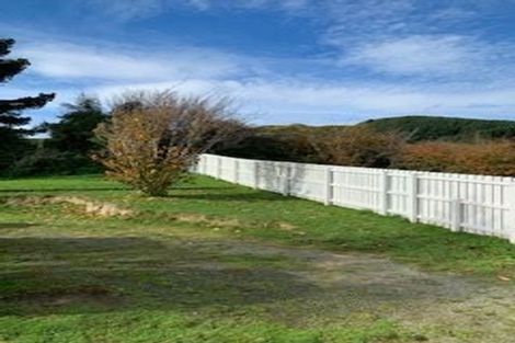 Photo of property in 60 Tremewan Street, Tawa, Wellington, 5028