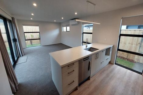 Photo of property in 8 Alex Place, Rolleston, 7614