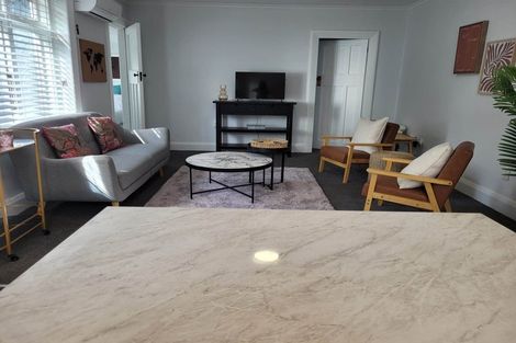 Photo of property in 3 Mcfaddens Road, St Albans, Christchurch, 8052