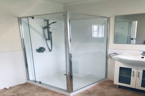 Photo of property in 14 Papawai Road, Greytown, 5712