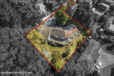 Photo of property in 114 Ennis Avenue, Pakuranga Heights, Auckland, 2010