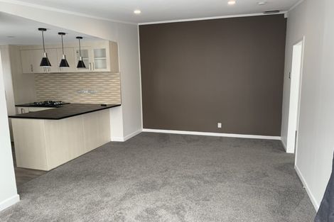 Photo of property in 27a Omagh Avenue, Papatoetoe, Auckland, 2025