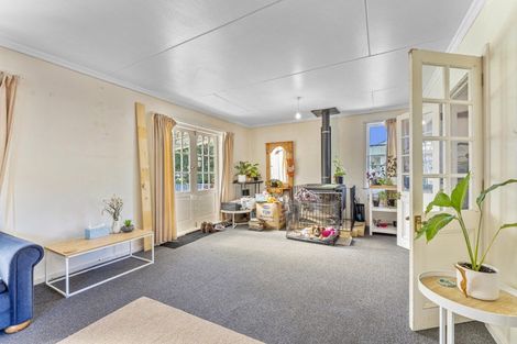 Photo of property in 59 Mangahao Road, Pahiatua, 4910