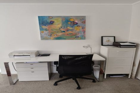 Photo of property in 2/11 Emery Grove, Bayview, Auckland, 0629