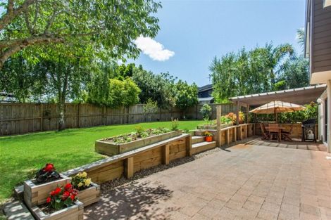 Photo of property in 6 Ferntree Terrace, West Harbour, Auckland, 0618