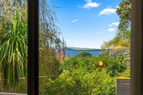 Photo of property in 2/93 Churchill Road, Murrays Bay, Auckland, 0630
