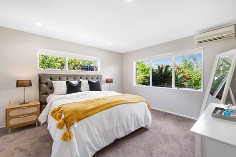 Photo of property in 34 Ambleside Drive, Northpark, Auckland, 2013