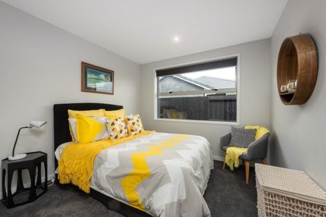 Photo of property in 25 Kamahi Crescent, Papamoa Beach, Papamoa, 3118