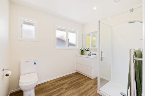 Photo of property in 47 Emlyn Place, Avondale, Christchurch, 8061
