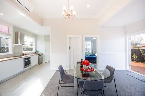 Photo of property in 47 Fitzroy Street, Terrace End, Palmerston North, 4410