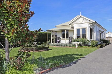 Photo of property in 100 Auckland Road, Greenmeadows, Napier, 4112