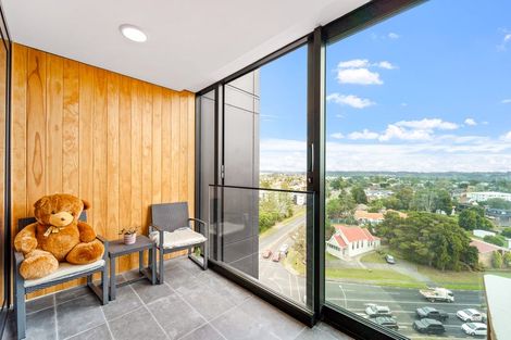 Photo of property in 906/1 Buscomb Avenue, Henderson, Auckland, 0610