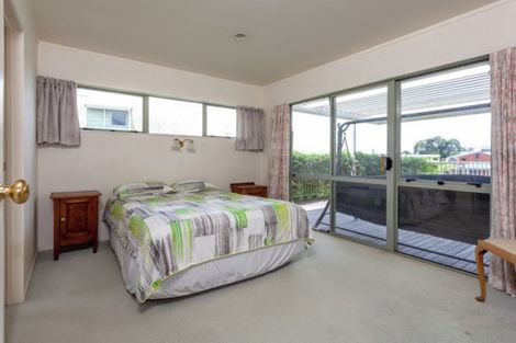 Photo of property in 217 Russell Bruce Place, Onemana, Whangamata, 3691