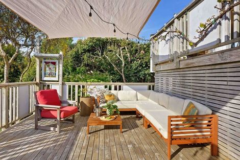 Photo of property in 7 Kawau Grove, Waikanae Beach, Waikanae, 5036