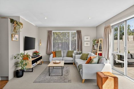 Photo of property in 8/190 Lincoln Road, Addington, Christchurch, 8024