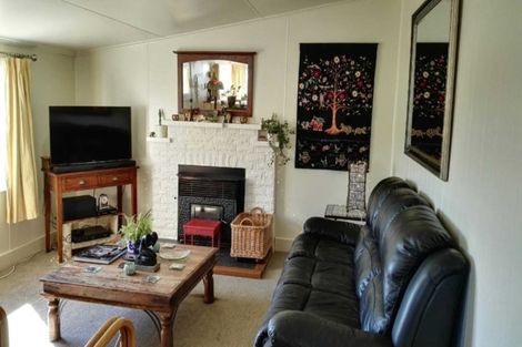 Photo of property in 25 School Road, Riwaka, Motueka, 7198