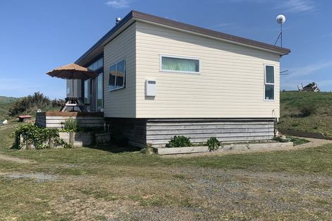 Photo of property in 925 Ngaroma Road, Wharepuhunga, Te Awamutu, 3874