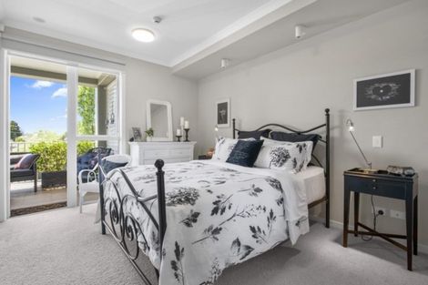 Photo of property in 6 Rewa Rewa Lane, Orewa, 0931