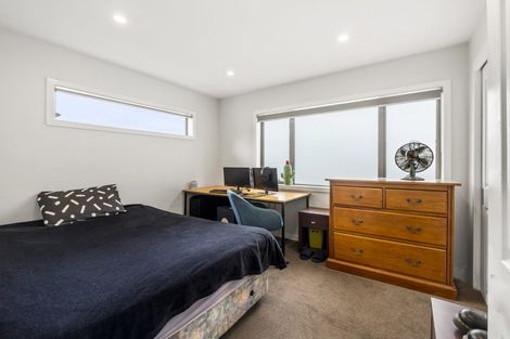 Photo of property in 61a Margan Avenue, New Lynn, Auckland, 0600
