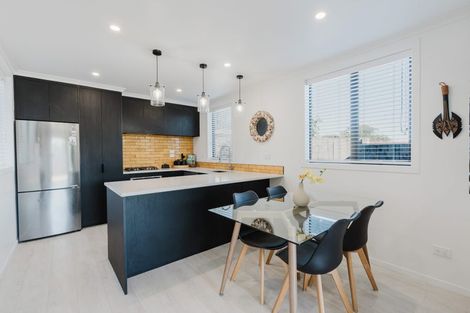 Photo of property in 4/28 Mckay Drive, Temple View, Hamilton, 3218