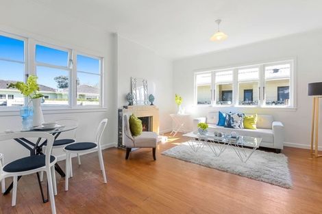 Photo of property in 1/42 Vine Street, Mangere East, Auckland, 2024