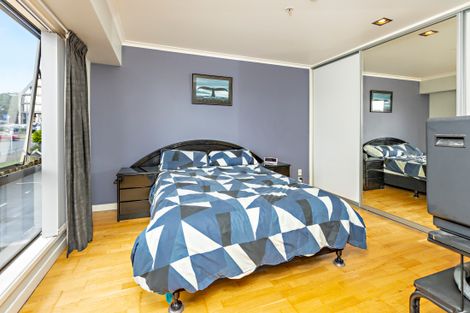 Photo of property in The Rennaissance, 1g/18 Ronwood Avenue, Manukau, Auckland, 2104