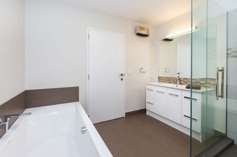 Photo of property in 133 Paparoa Street, Papanui, Christchurch, 8053