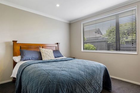 Photo of property in 16 Elmslie Grove, Halswell, Christchurch, 8025