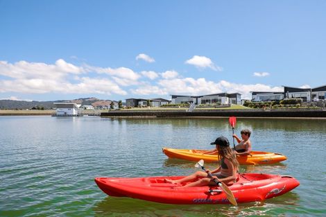 Photo of property in 23 Dorsal Close, Whitianga, 3510