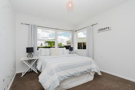 Photo of property in 21 Jeanette Street, Glenview, Hamilton, 3206