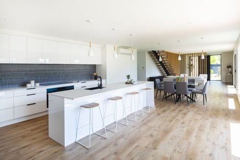 Photo of property in 17 Aratoro Place, Mount Pleasant, Christchurch, 8081