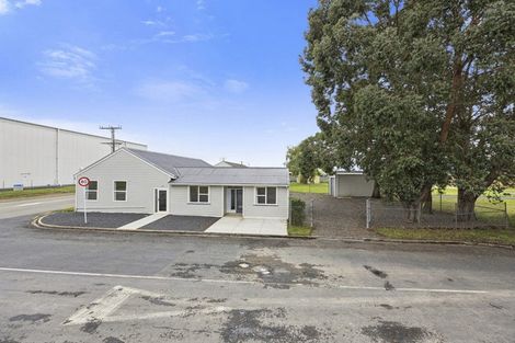 Photo of property in 205 Dukes Road North, Mosgiel, 9092